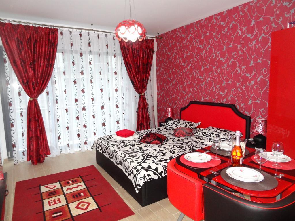Felicia Apartament *